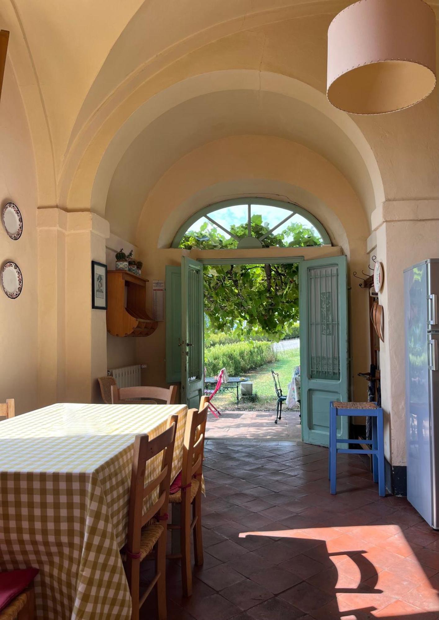 Azienda Agricola Fabbrica Di San Martino Лука Екстериор снимка